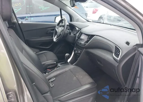 2021 Chevrolet Trax Fwd Lt from USA, damaged, VIN KL7CJLSM8MB362225